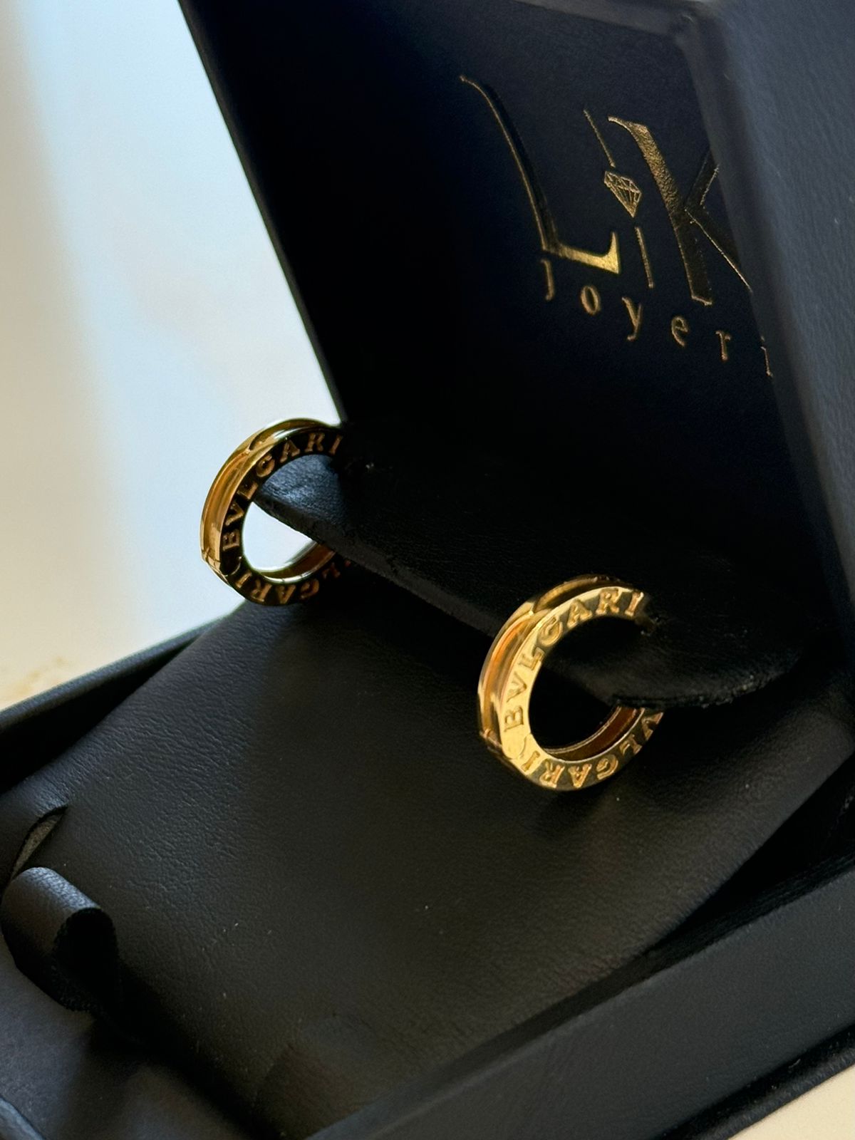 ARETES HOOPS BVLGARI PEQ 14K 4G